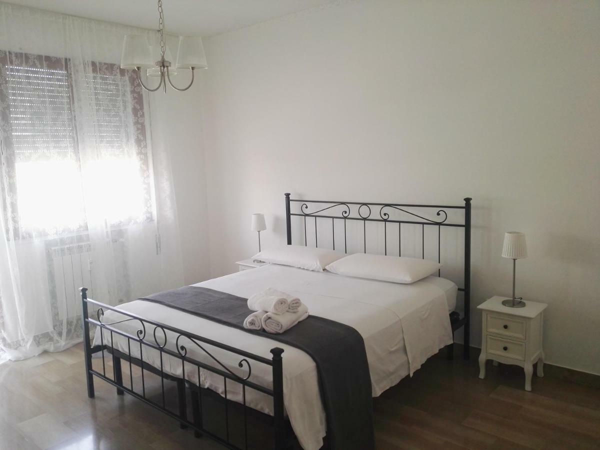 Casa Da Ilaria Hotel Sottomarina Eksteriør billede