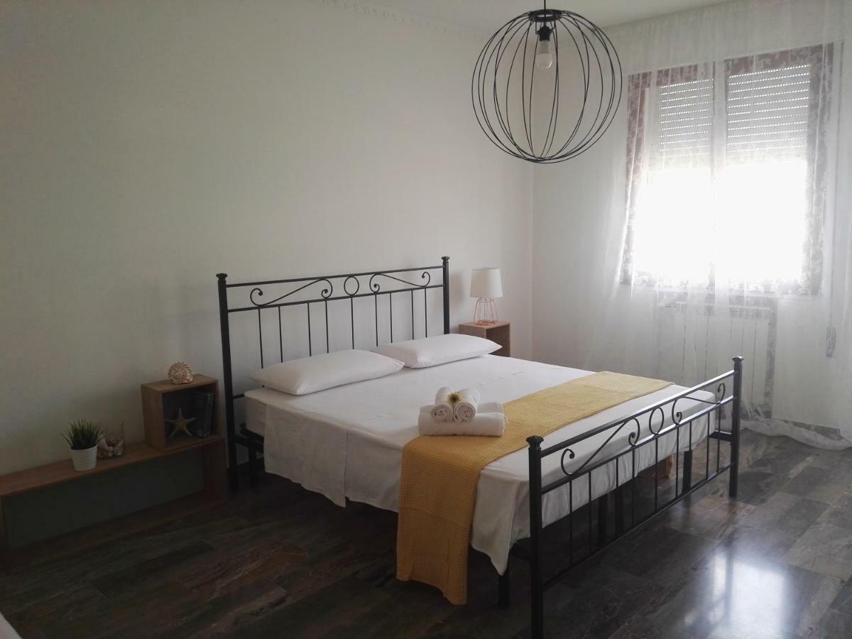 Casa Da Ilaria Hotel Sottomarina Eksteriør billede