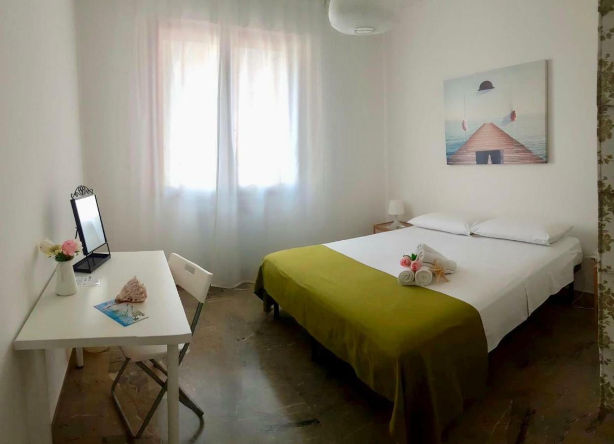 Casa Da Ilaria Hotel Sottomarina Eksteriør billede